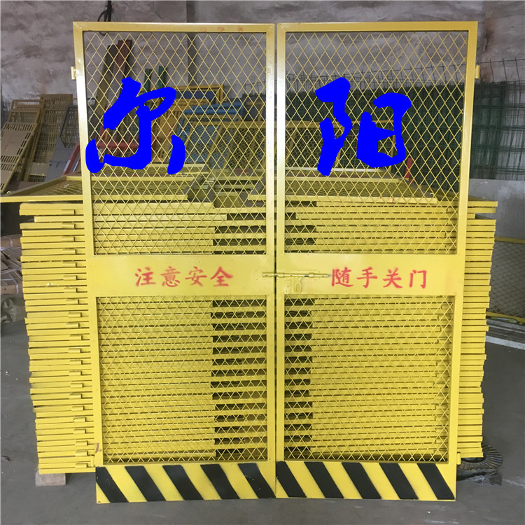 施工電梯防護(hù)門報(bào)價(jià)